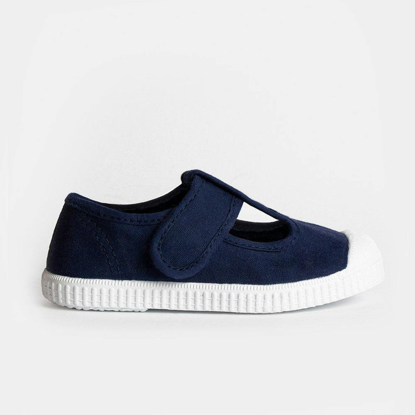 Hampton Canvas Champ Shoes in Navy