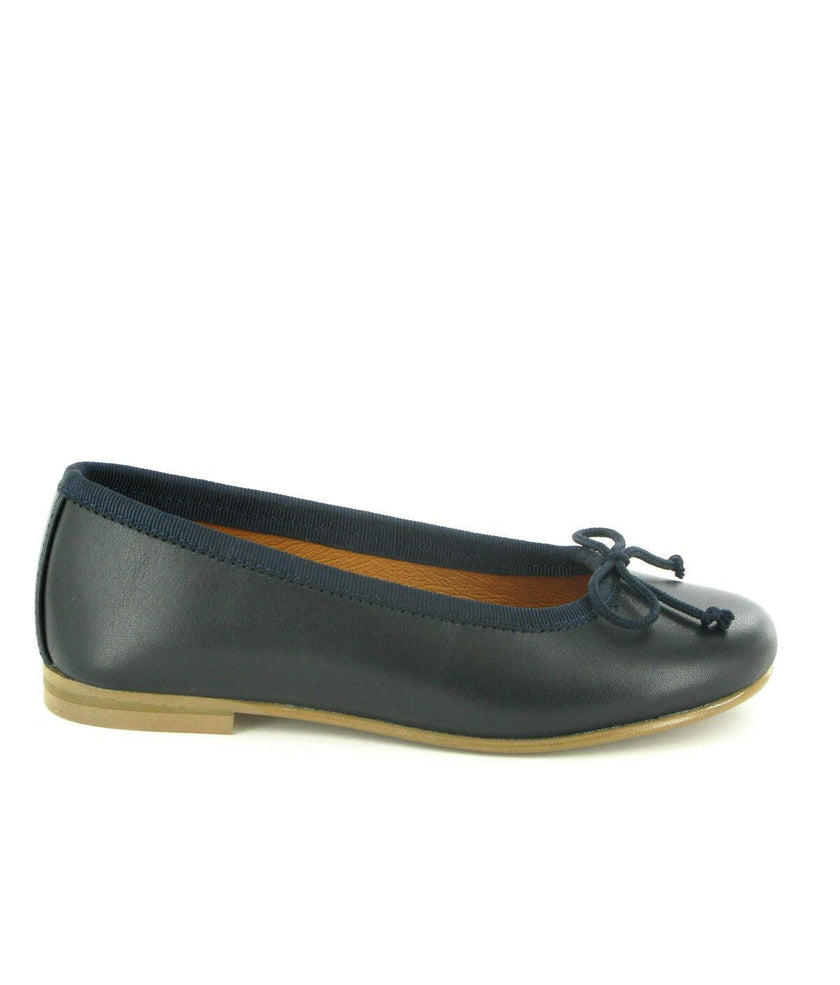 Smooth Leather Ballerinas, Navy