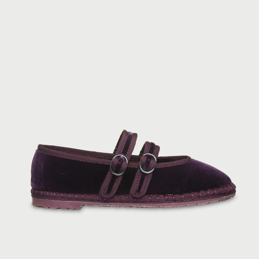 Claire Aubergine