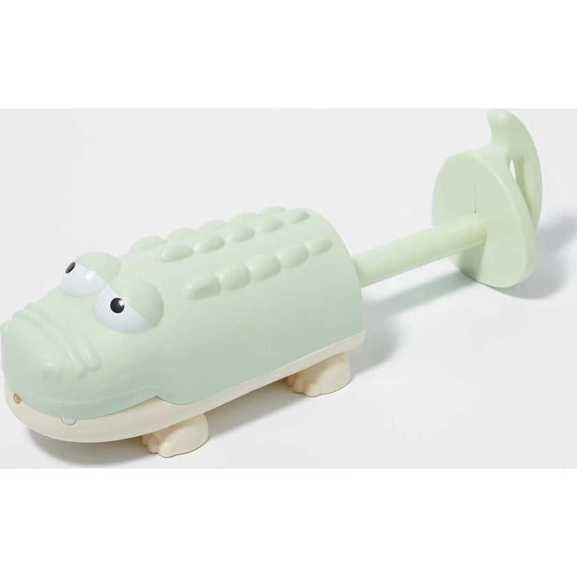 Sunnylife: Water Squirters - Pastel Green - Pull Handle To Fill With Water