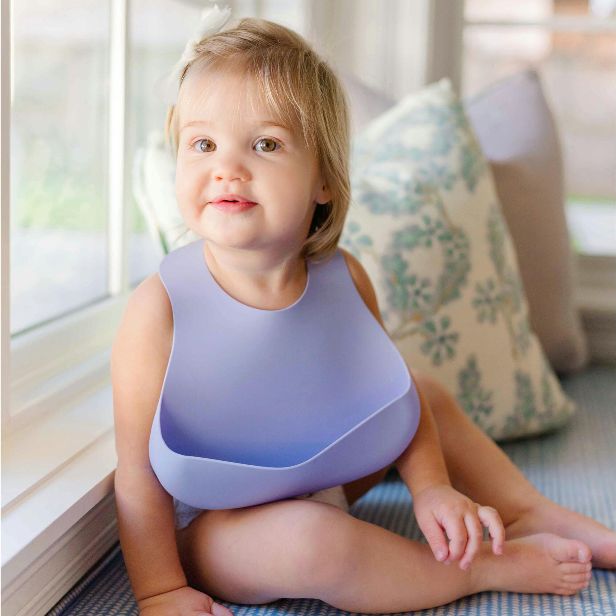 Magnetic Silicone Bib
