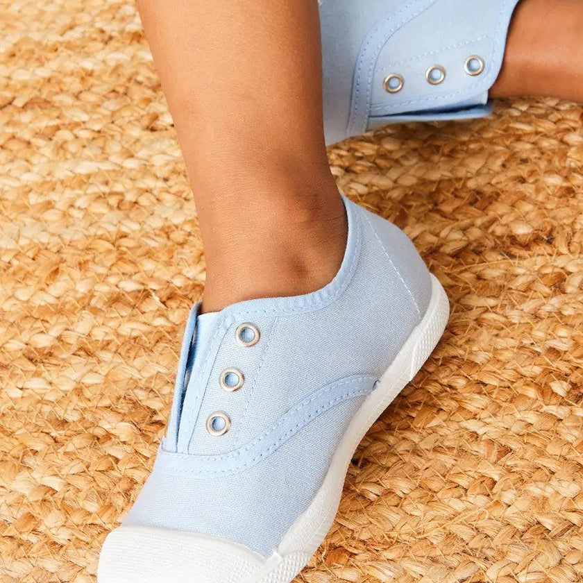 Canvas Plimsolls in Blue (20-37EU)