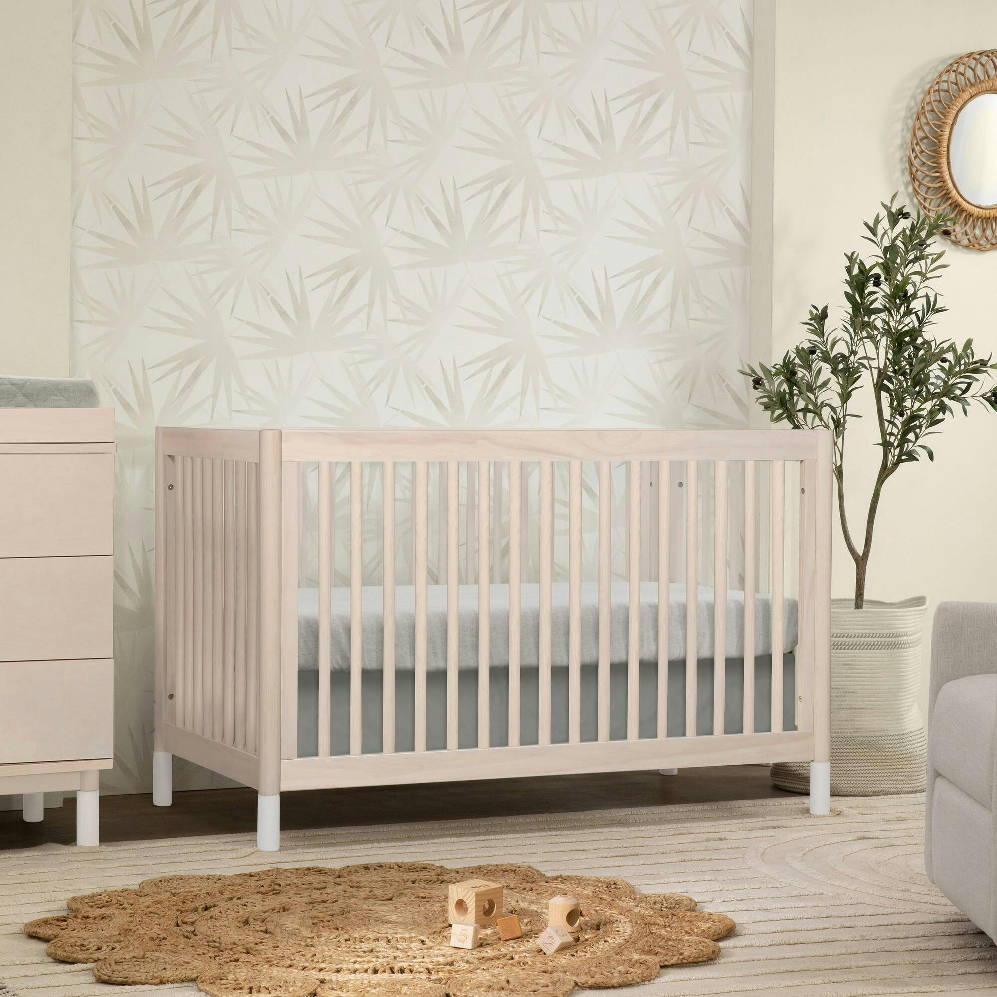 Gelato 4-in-1 Convertible Crib