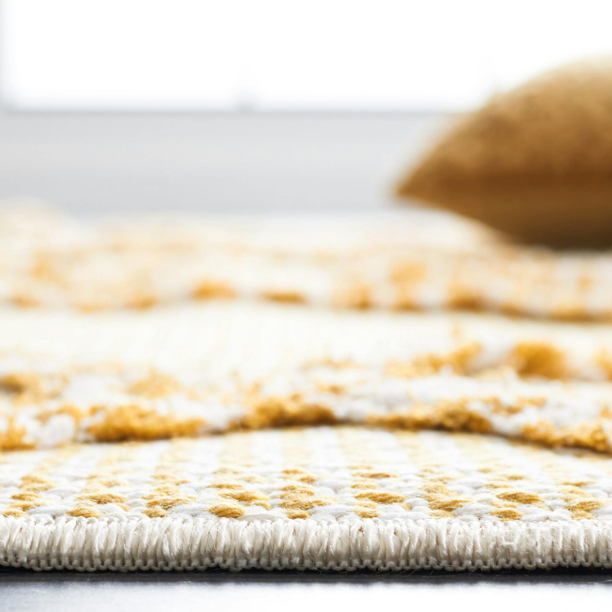 Augustine Spencer Rug, Gold