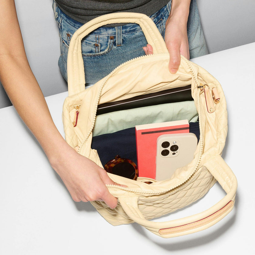 Chamomile Small Metro Tote Deluxe II
