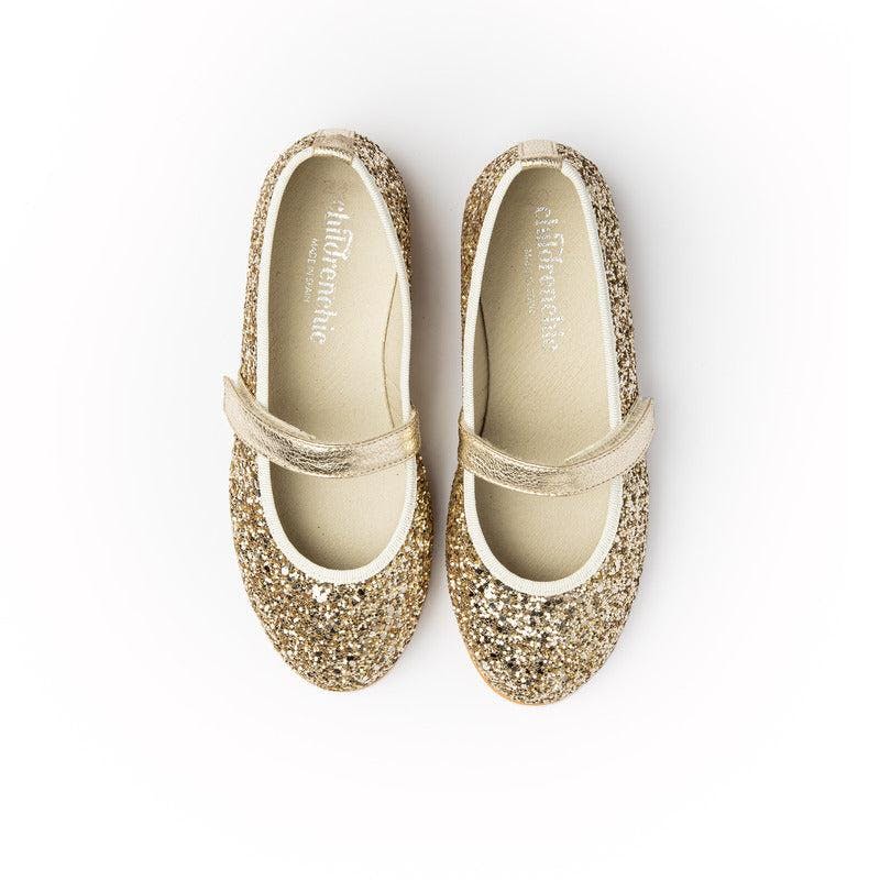 Classic Velcro Strapped Mary Jane Shoes