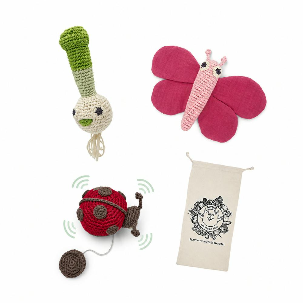 Green Baby Girl Gift Set 🍀🐞 100% organic cotton crochet rattle, pulling toy and lovey