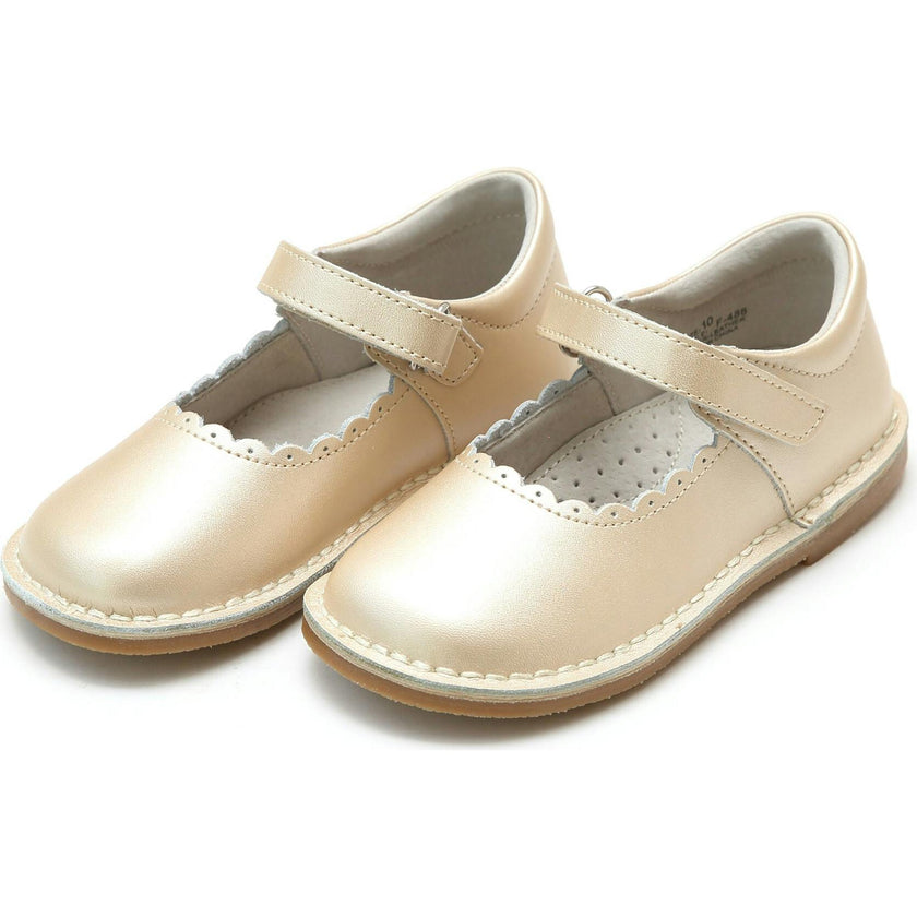 Caitlin Scalloped Mary Jane