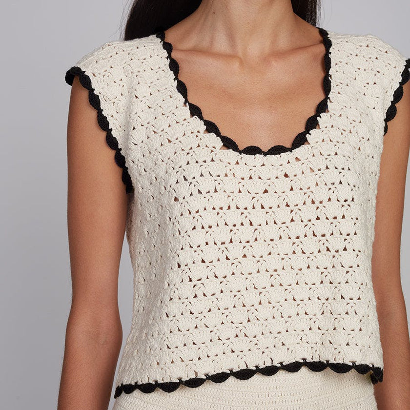 ZARIA CROCHET TOP | IVORY W/ BLACK TIPPING