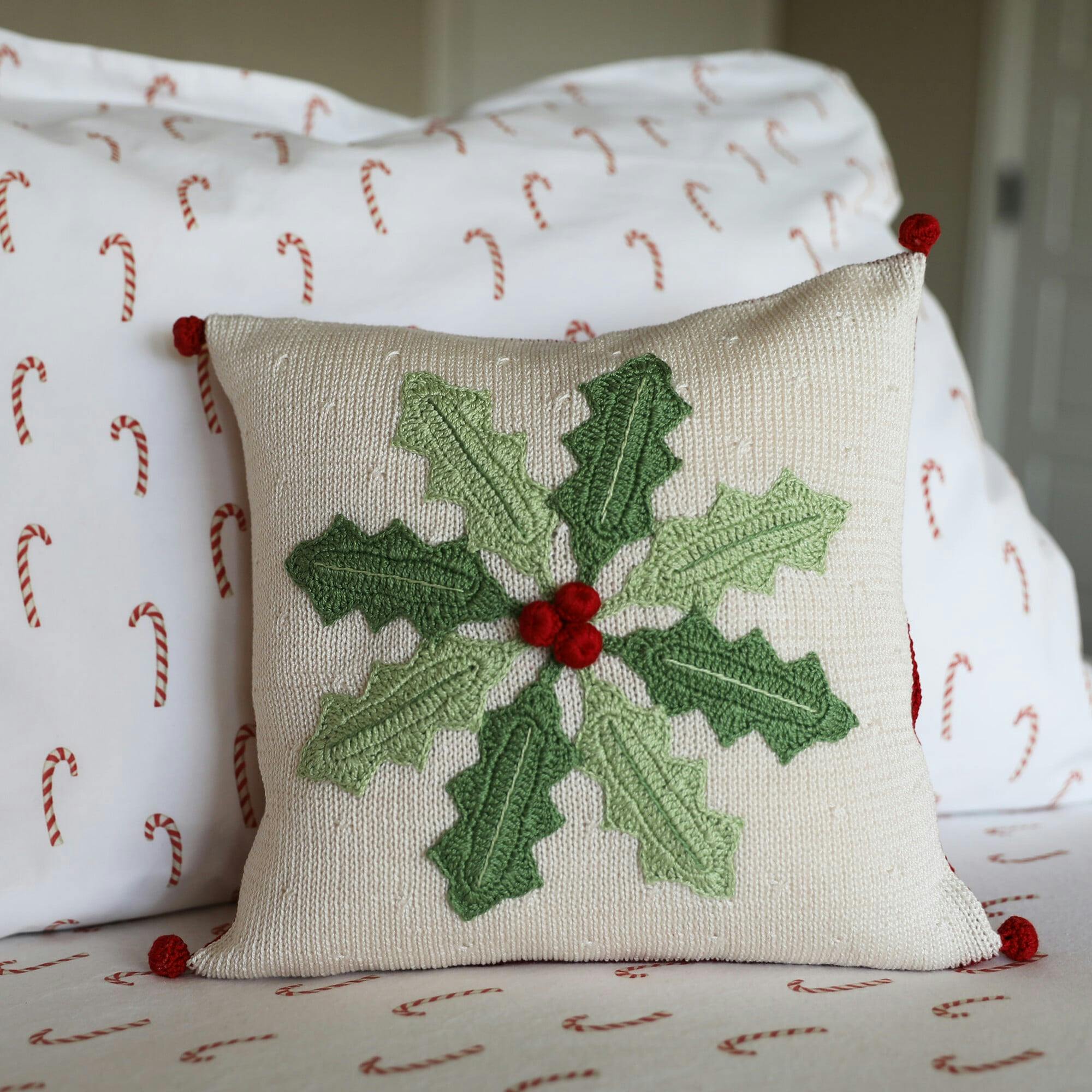 Holly Pinwheel 10