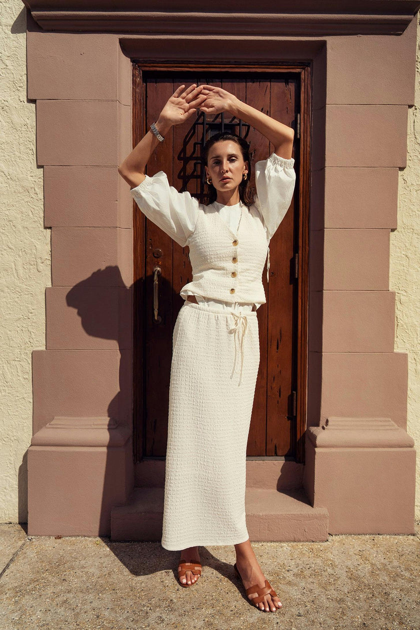 CRINKLE CREAM SKIRT