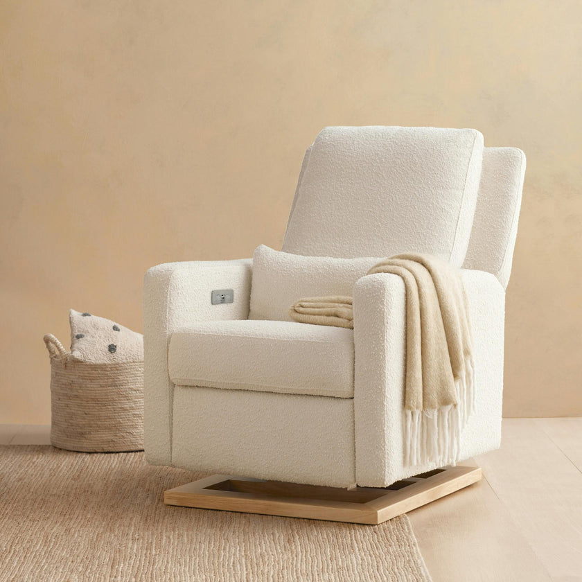 Sigi Electronic Recliner & Glider With USB Port