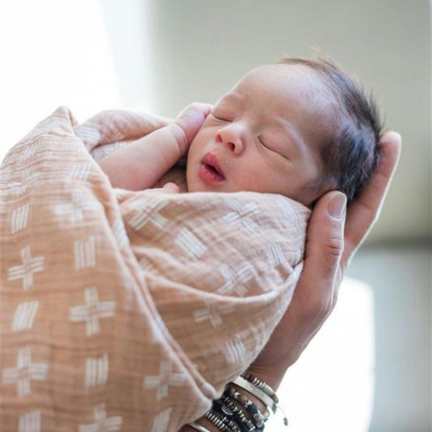 Ezra Cotton Muslin Swaddle Blanket Set (Woodland, Set of 2)