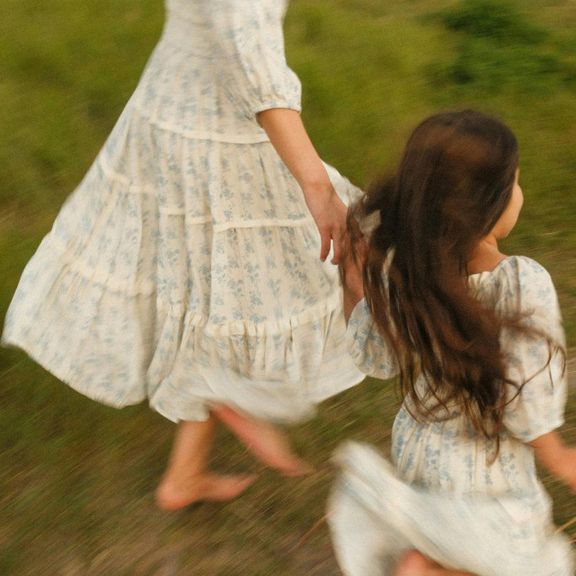 Roselyn Dress in Ivory Porcelain Fleur