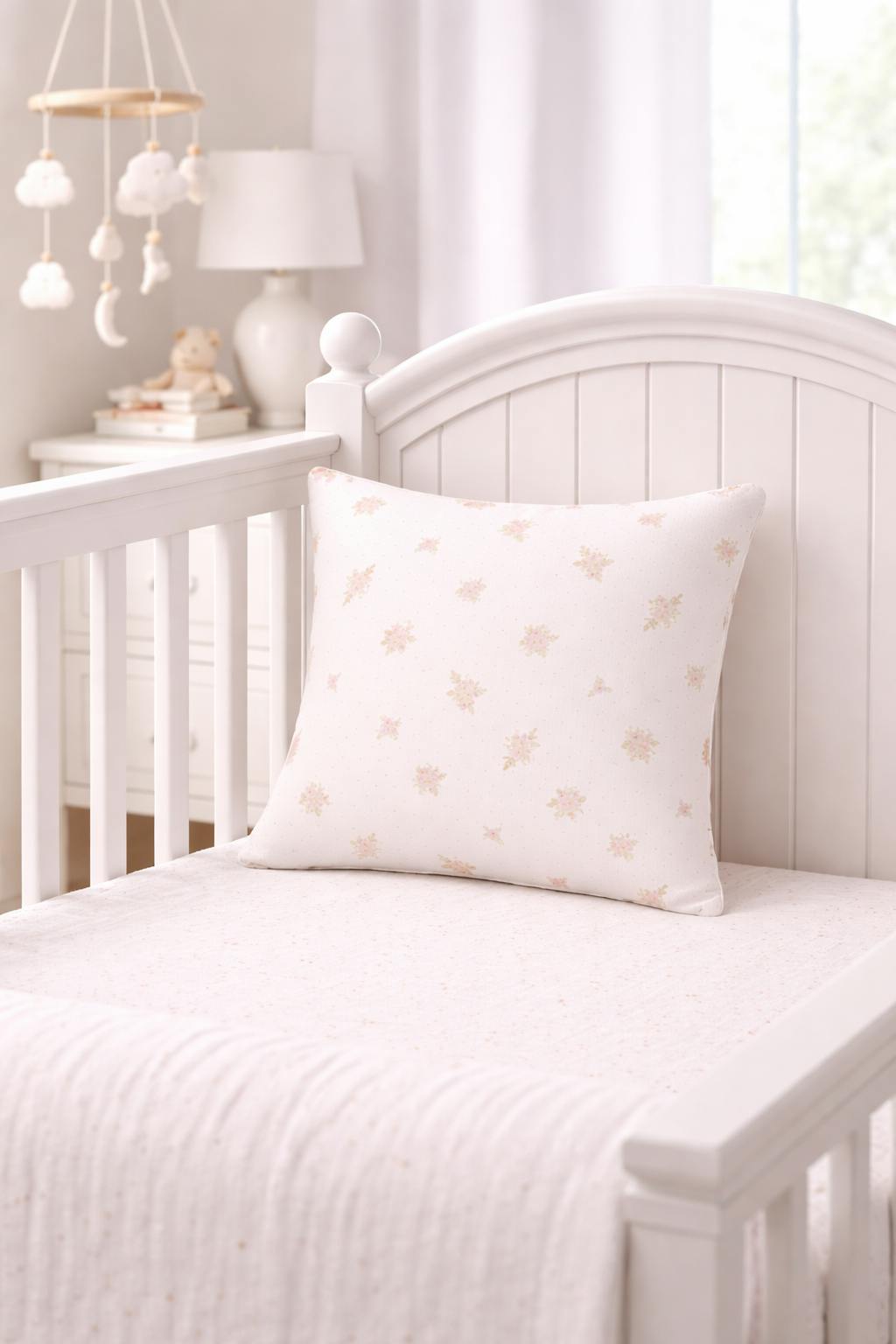 DH Jardin Pillow