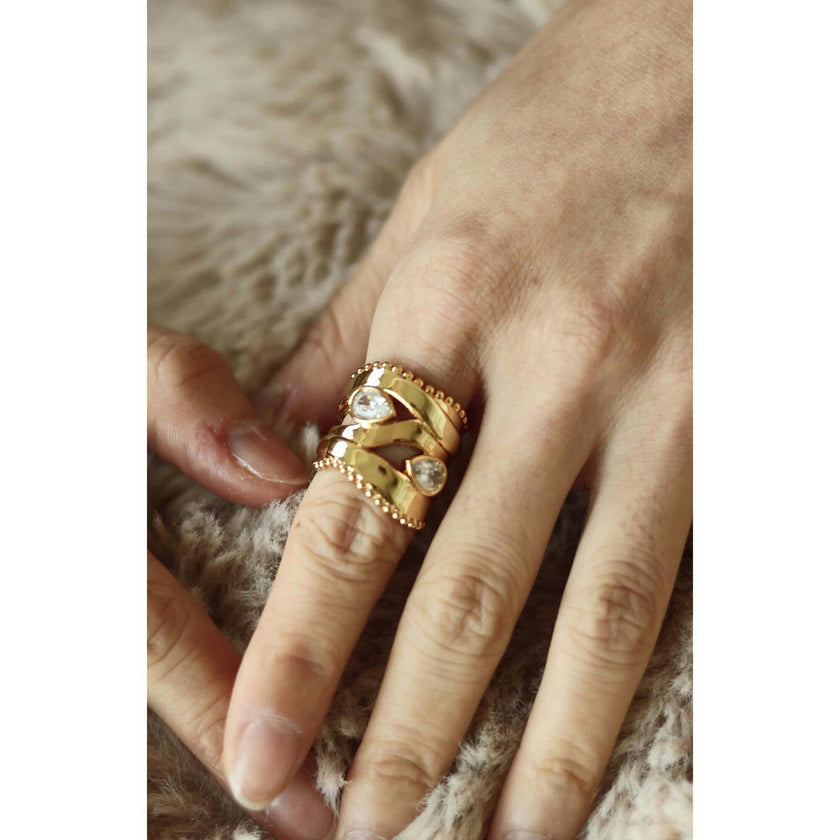 Droplets Ring