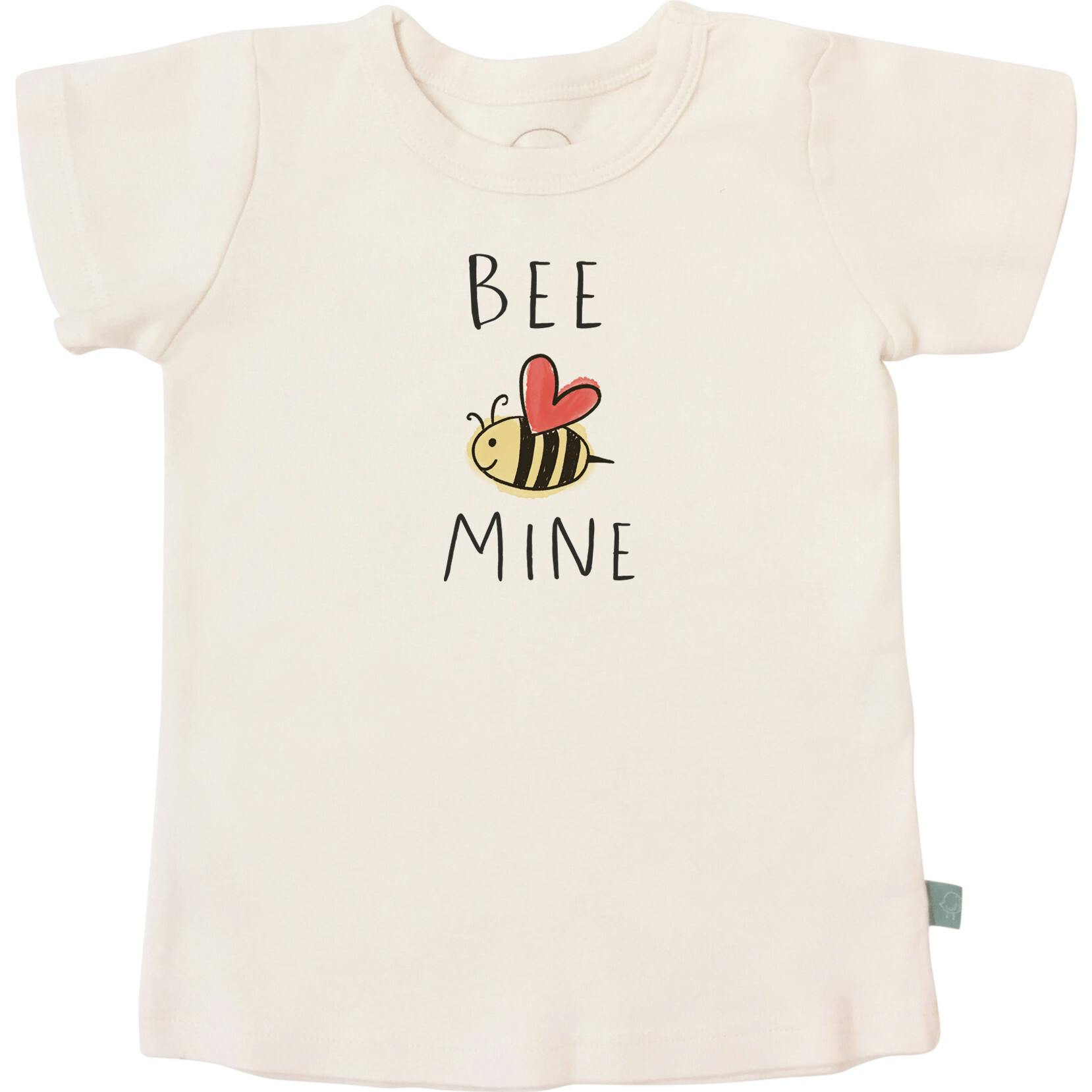 graphic tee | bee mine