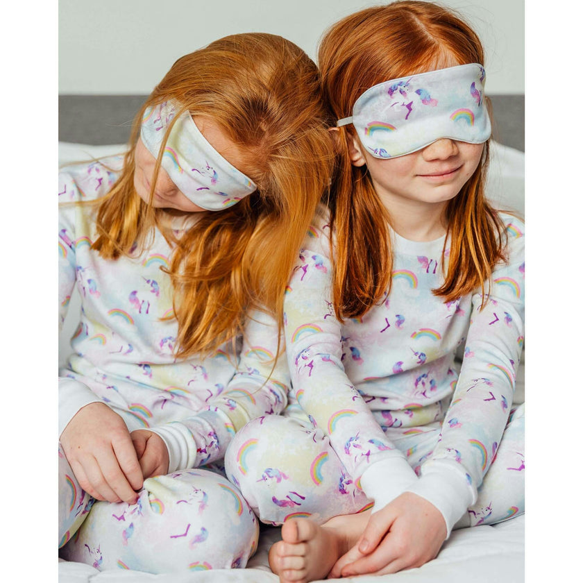 The Organic Long Sleeve Pajama Set [Unicorns and Rainbows]