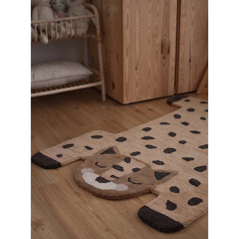 Hand-Tufted Velvet Rug