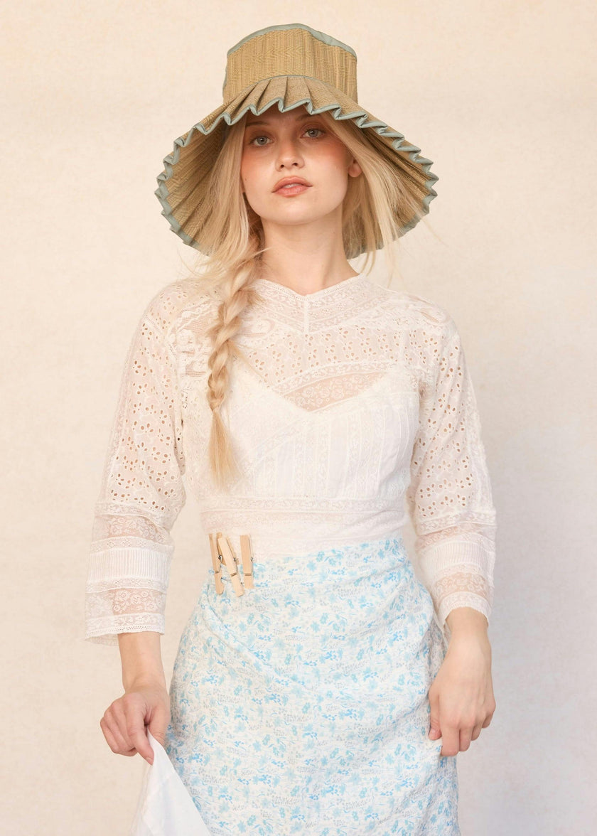Sea Foam Capri Hat