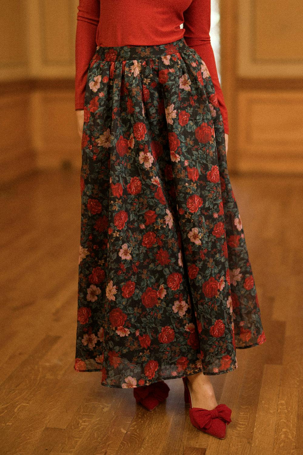 Vanessa Skirt in Moody Christmas Flora