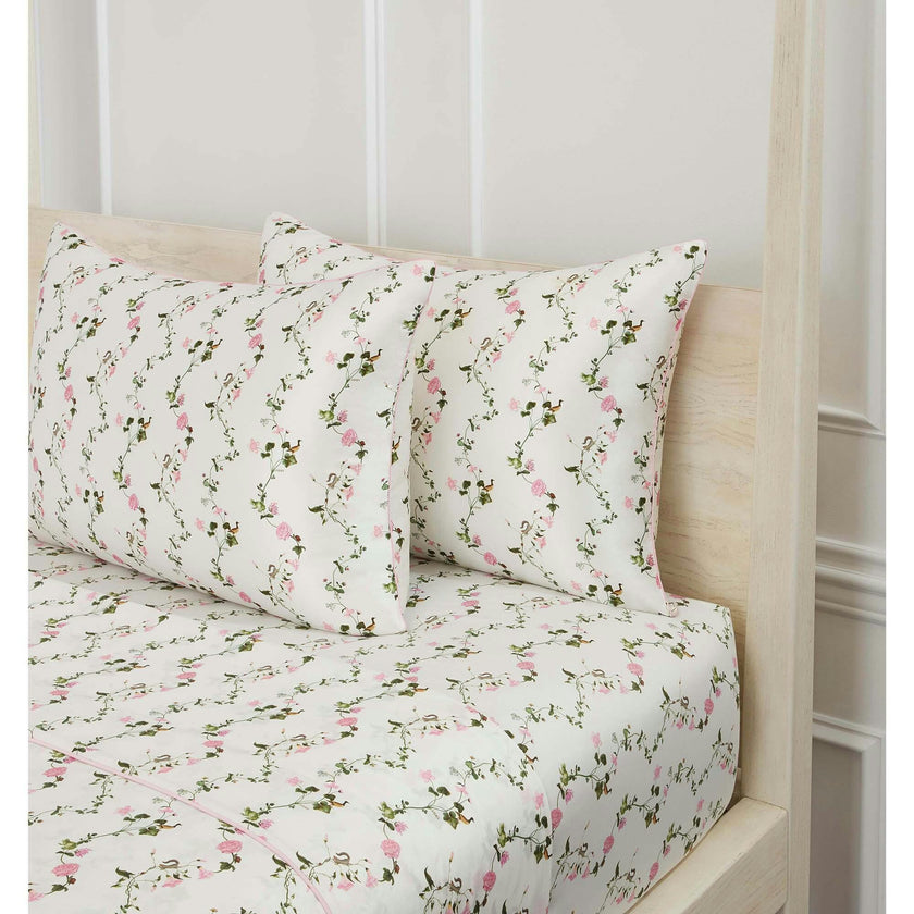 The Sisi Silk Pillowcase - Pink Pond Floral