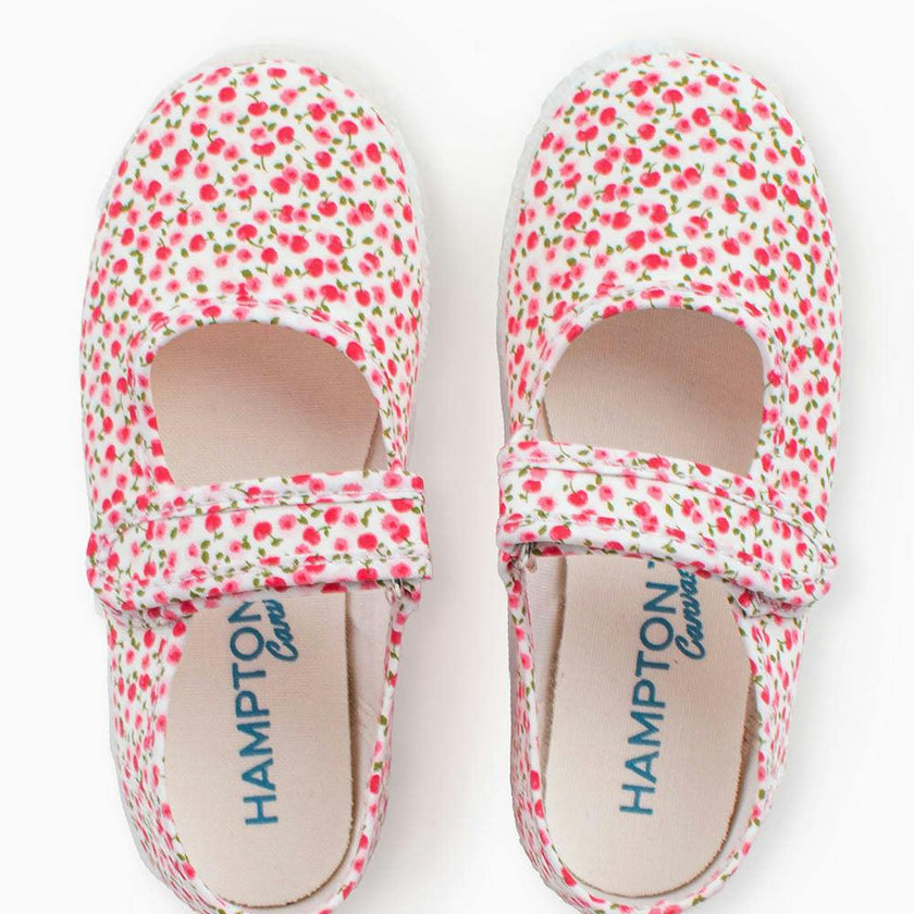 Hampton Canvas Martha Shoes in Red Cherry