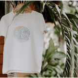 graphic tee | good vibes