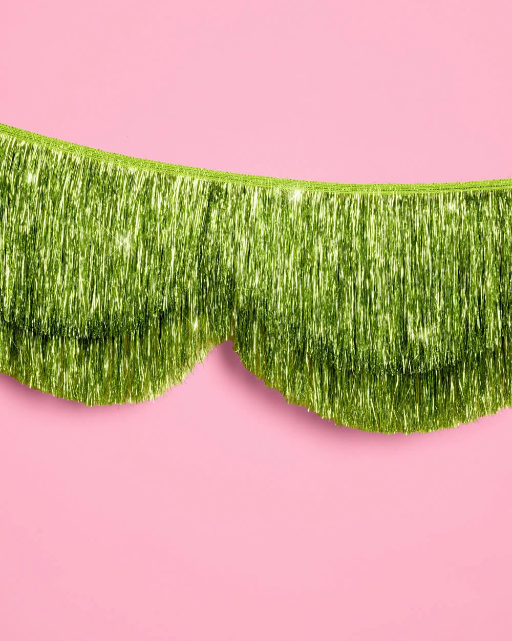 Limelight Scallop Fringe - scalloped banner