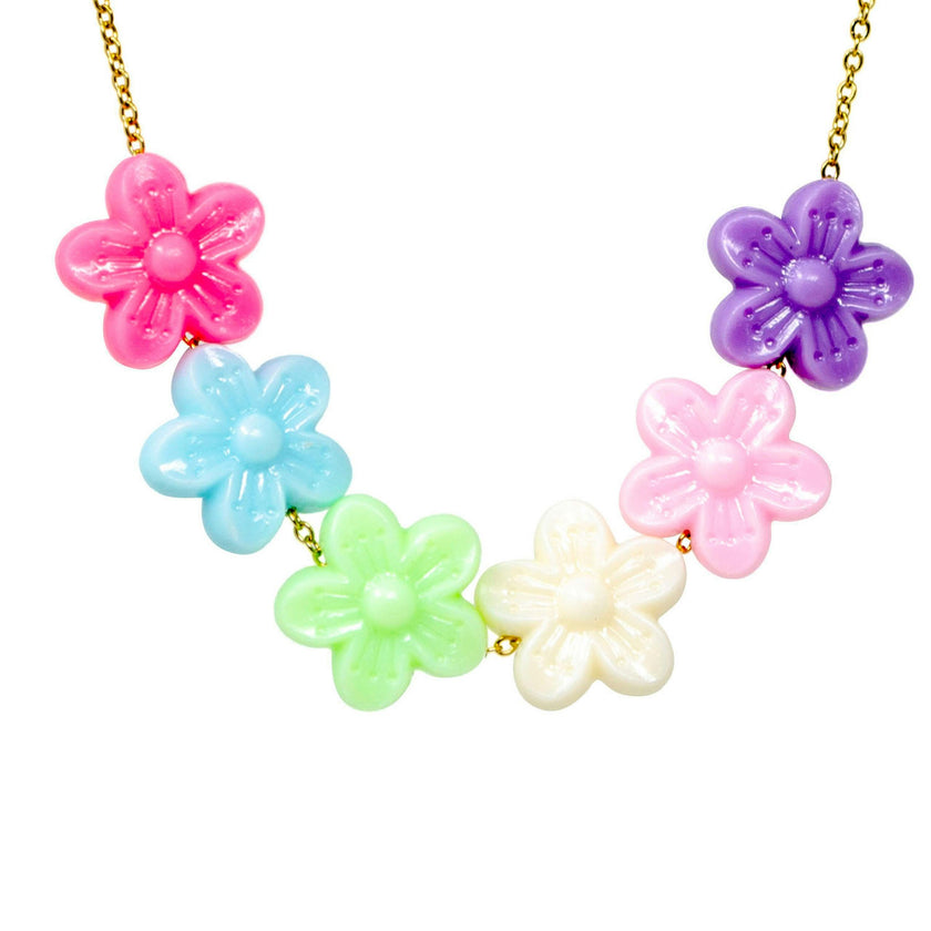 Jumbo Daisies Necklace