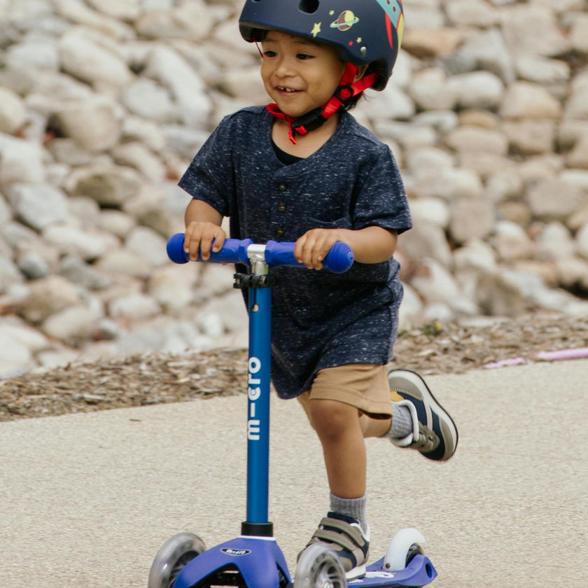 Micro Mini LED Scooter