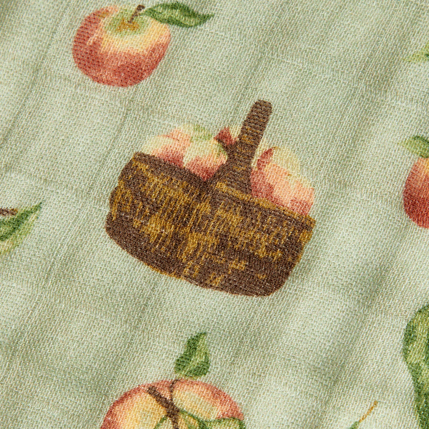 Apple Orchard Contour Four Layer Burp Cloth