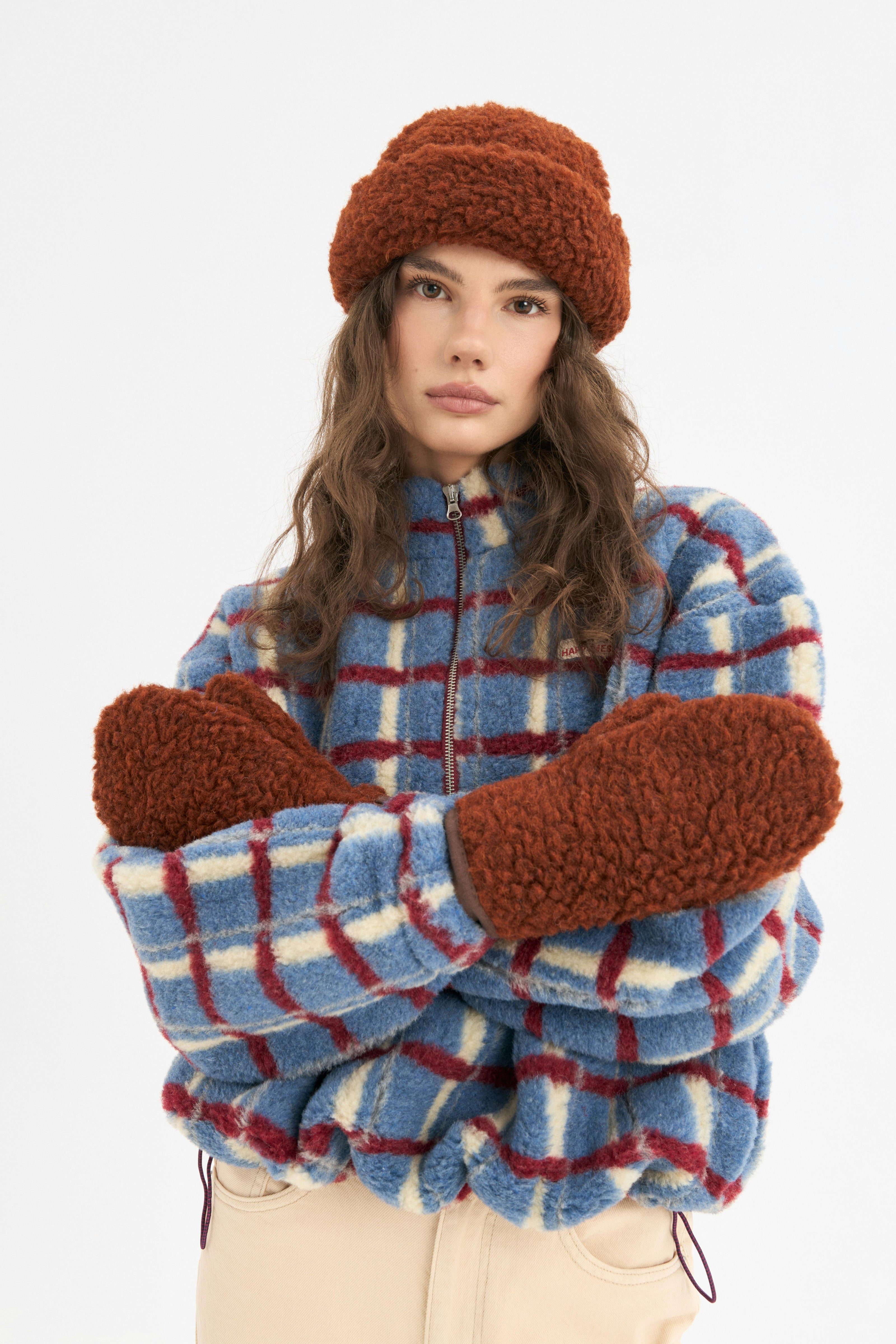 merino mittens with flap - clay