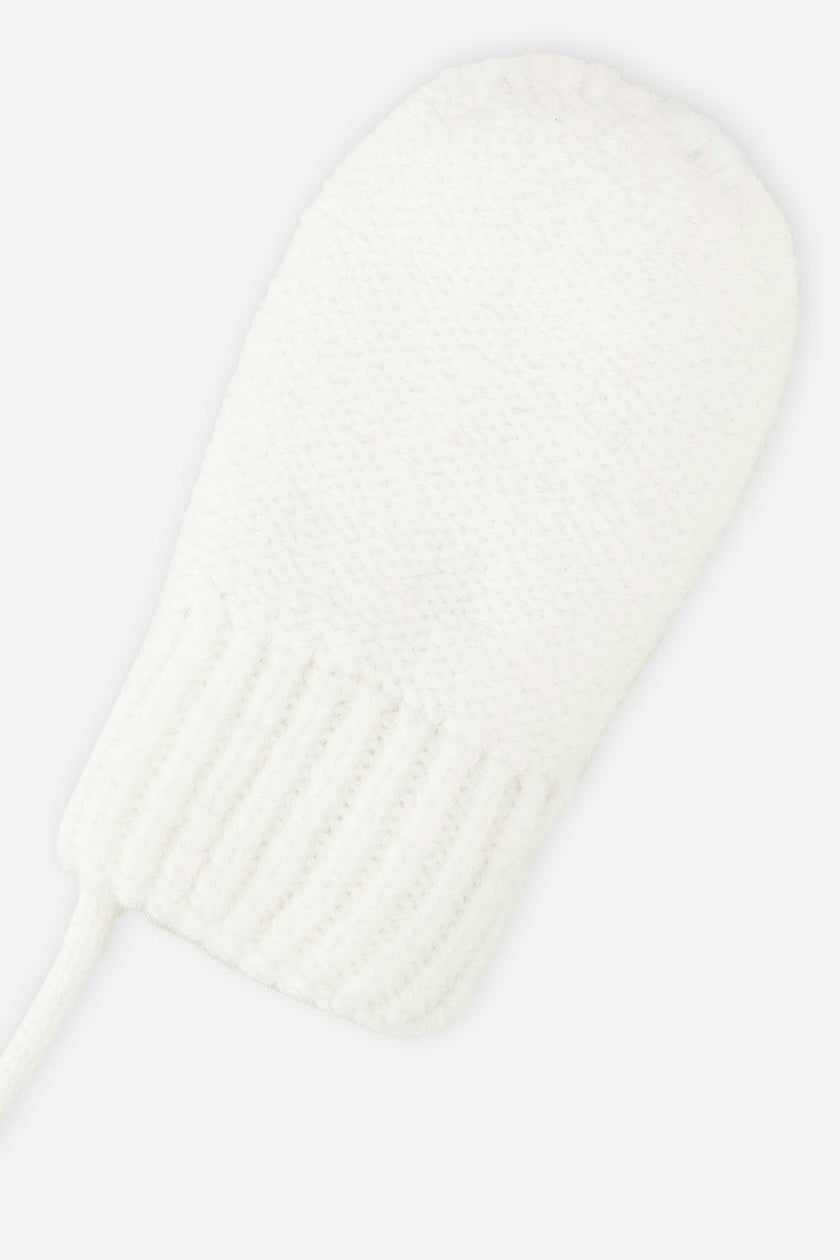Infant Knit Mittens With String Off-White