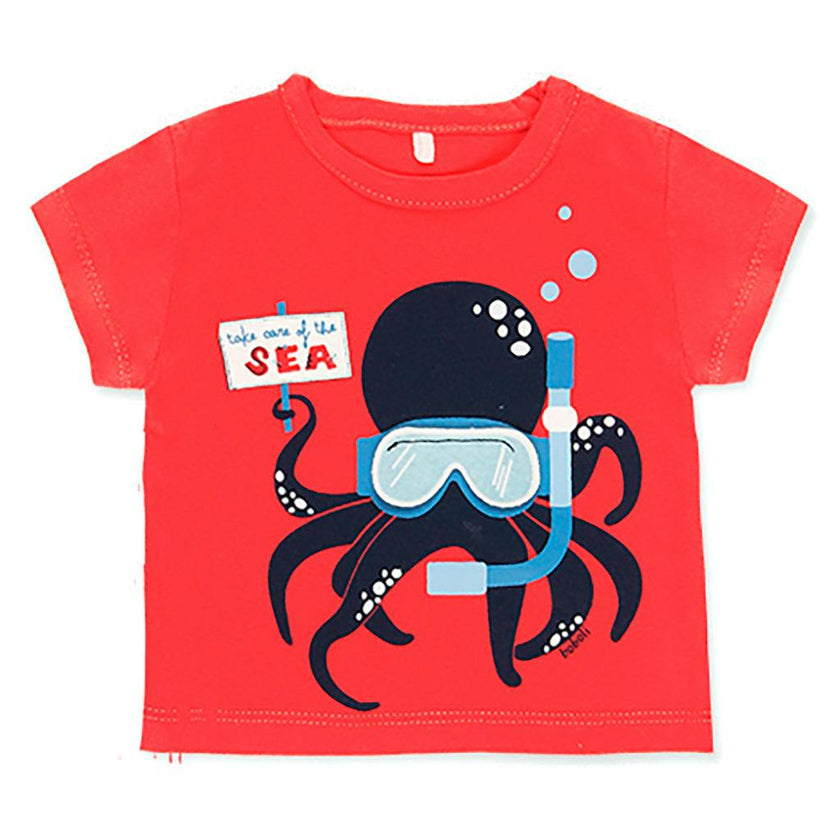 Red Octopus Graphic Outfit