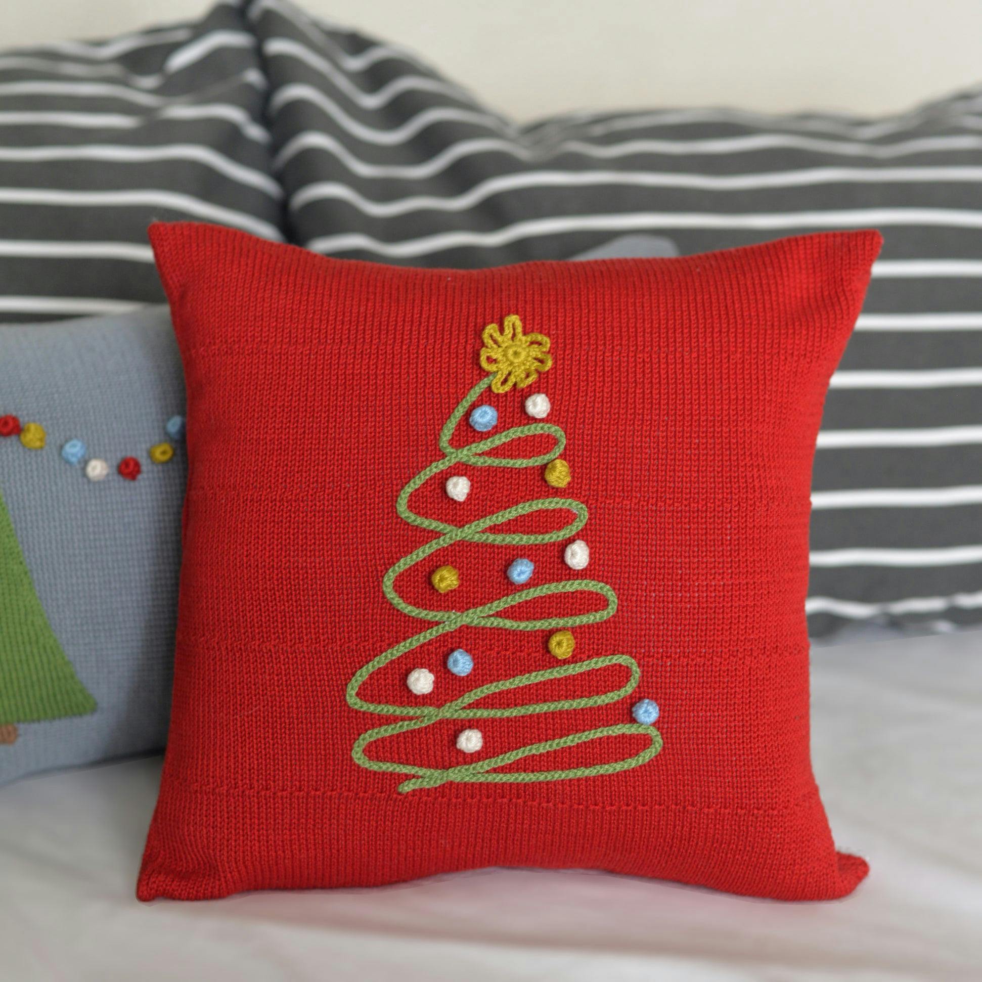 Spiral Holiday Tree Pillow 12