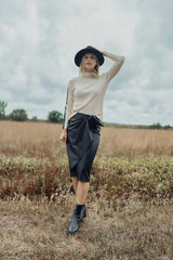 STRAIGHT LEATHER SKIRT WITH BUCKLE