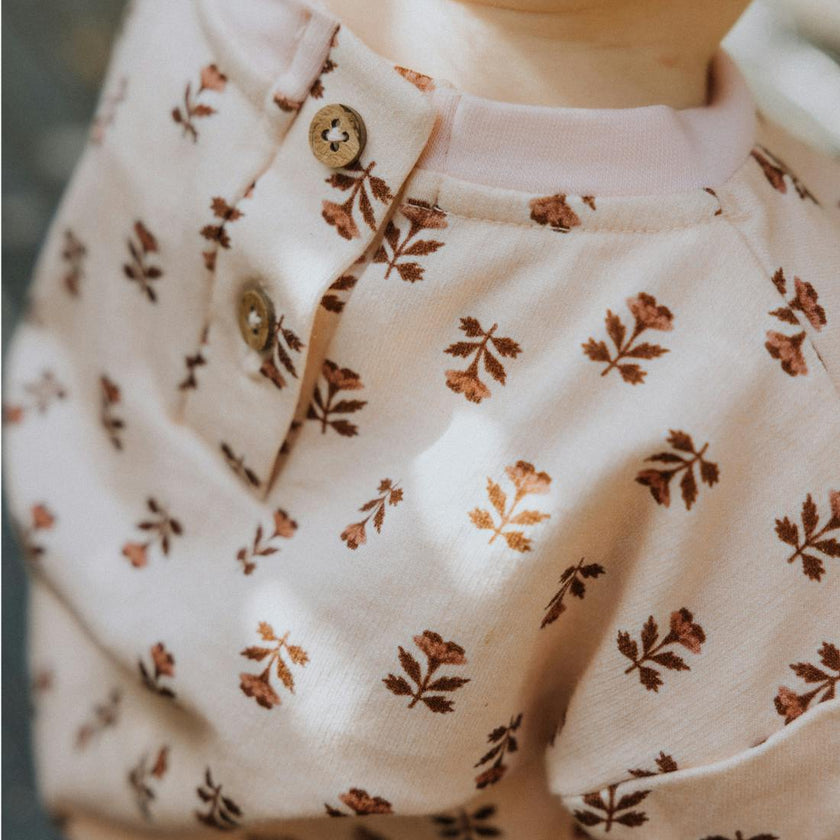 Fleece Sweatshirt in Wild Rose
