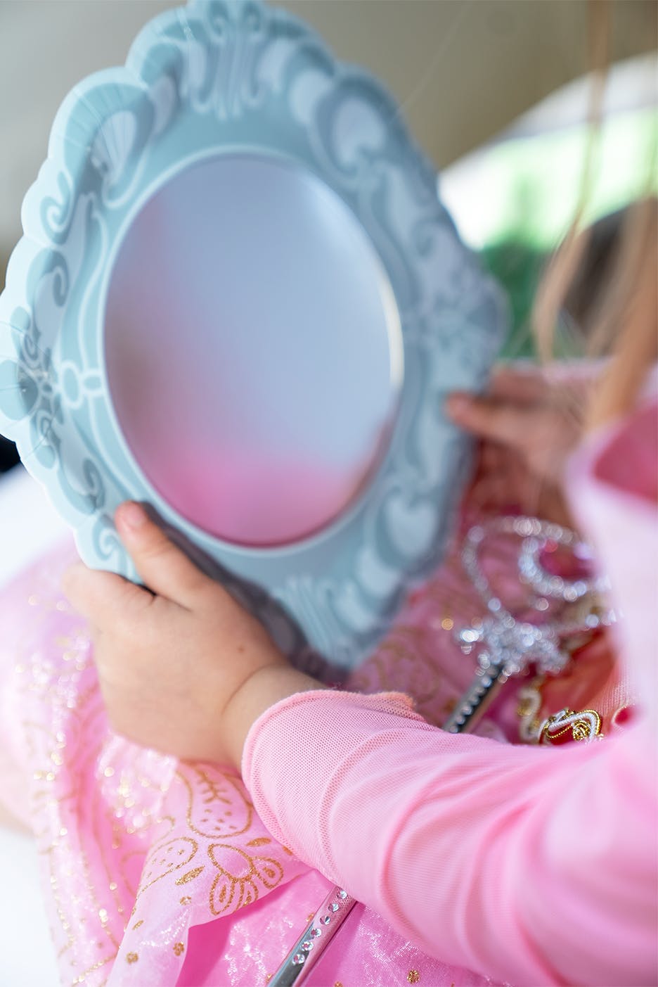 Princess Party Dessert Plates - MIrror Mirror (x12)