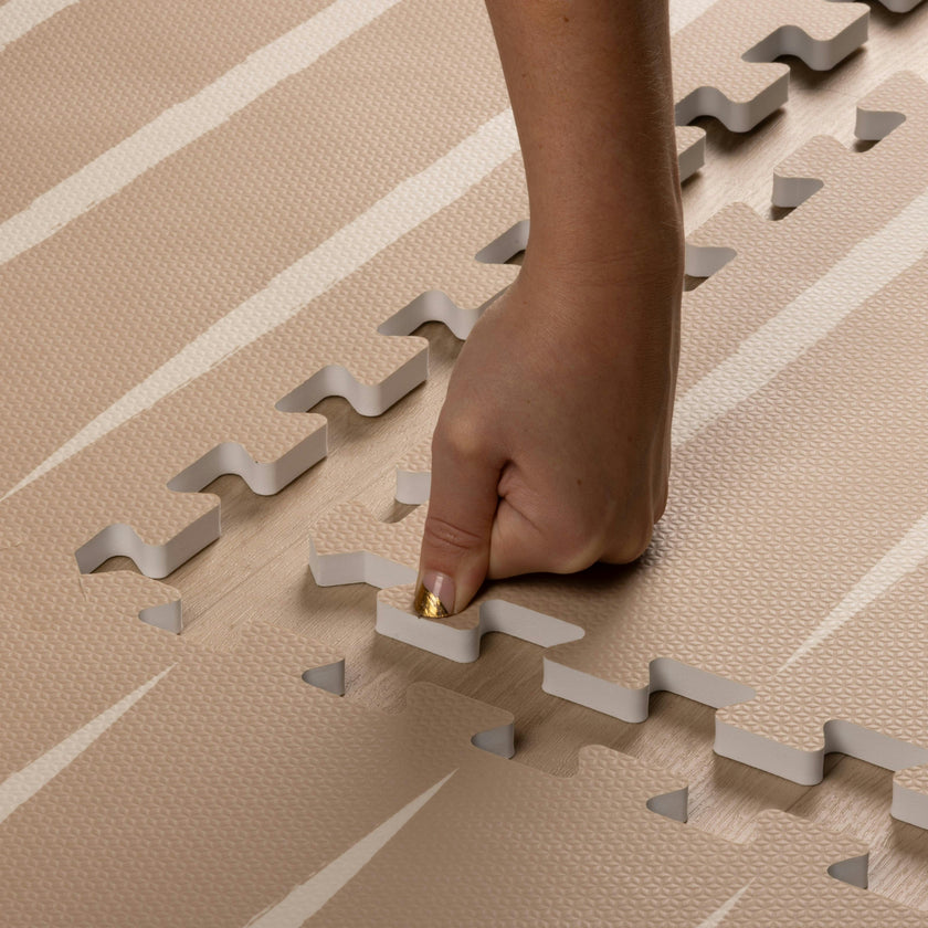 Lucio - Desert Sand - Play Mat, Stripes