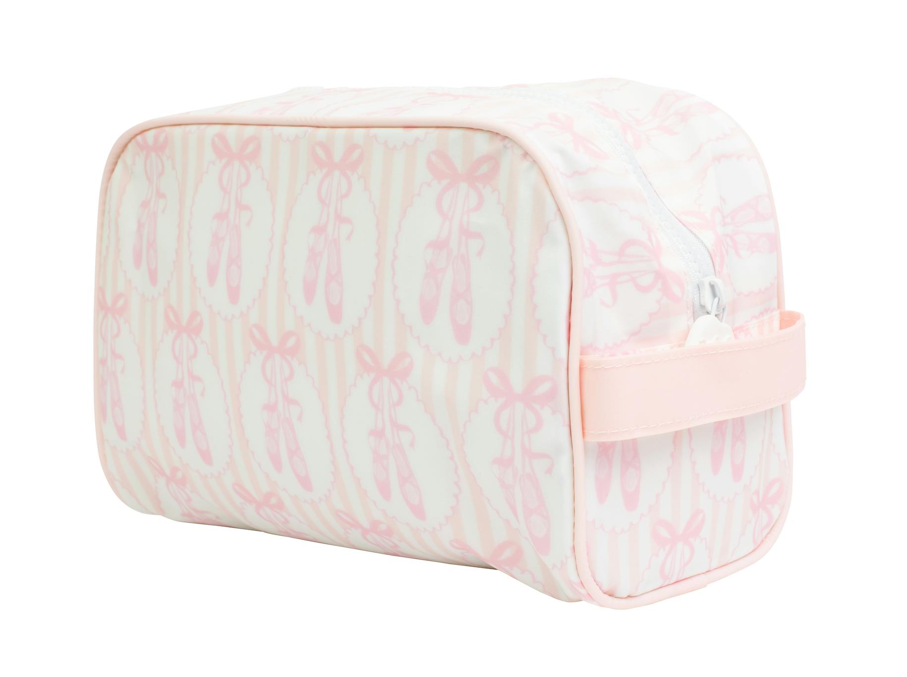 The Dopp Kit in Ballet