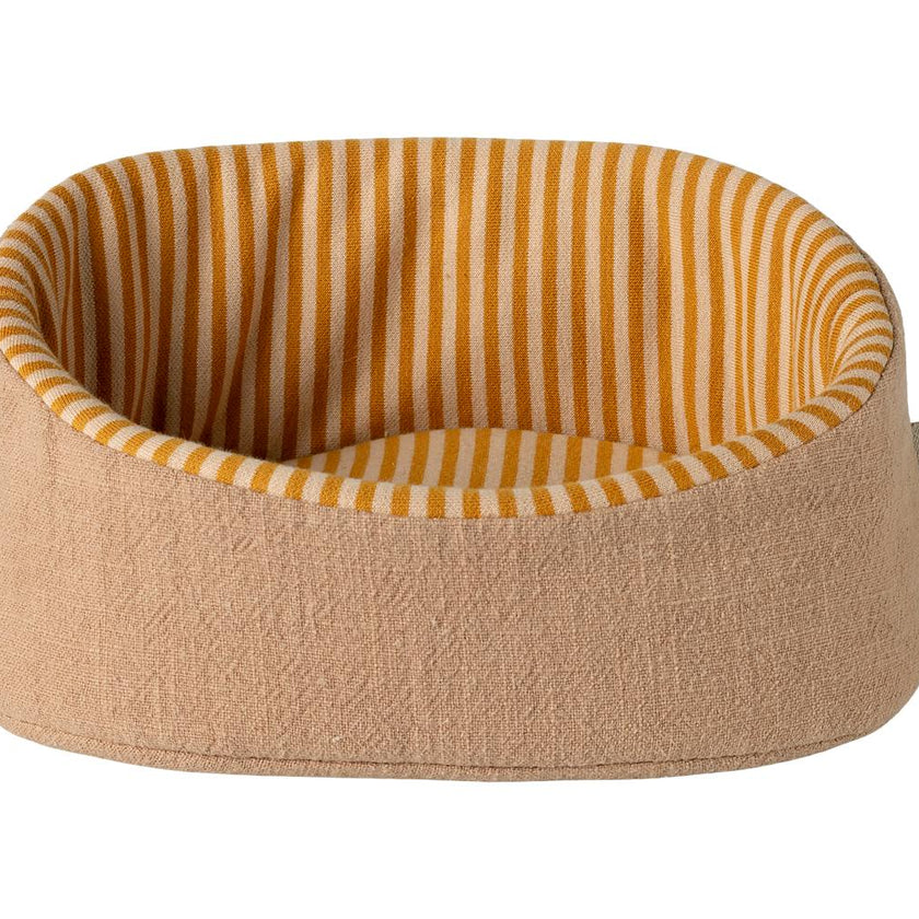 Pet Basket - Powder
