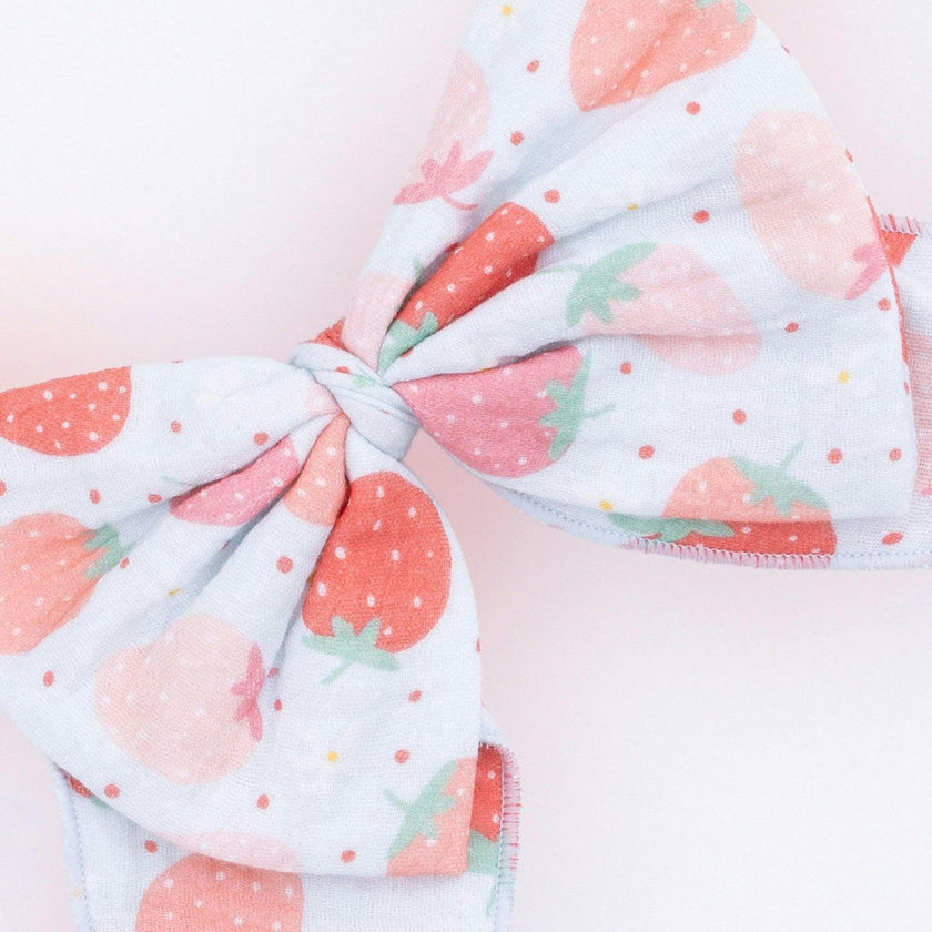 Strawberry Bliss - Large Bow