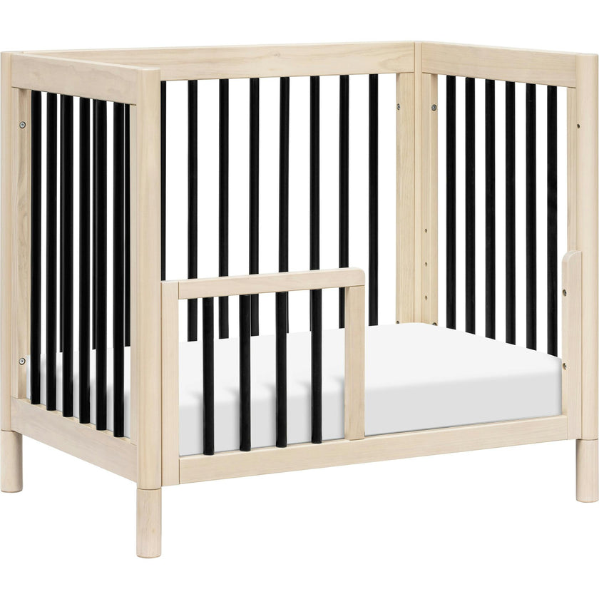 Gelato 4-In-1 Convertible Mini Crib