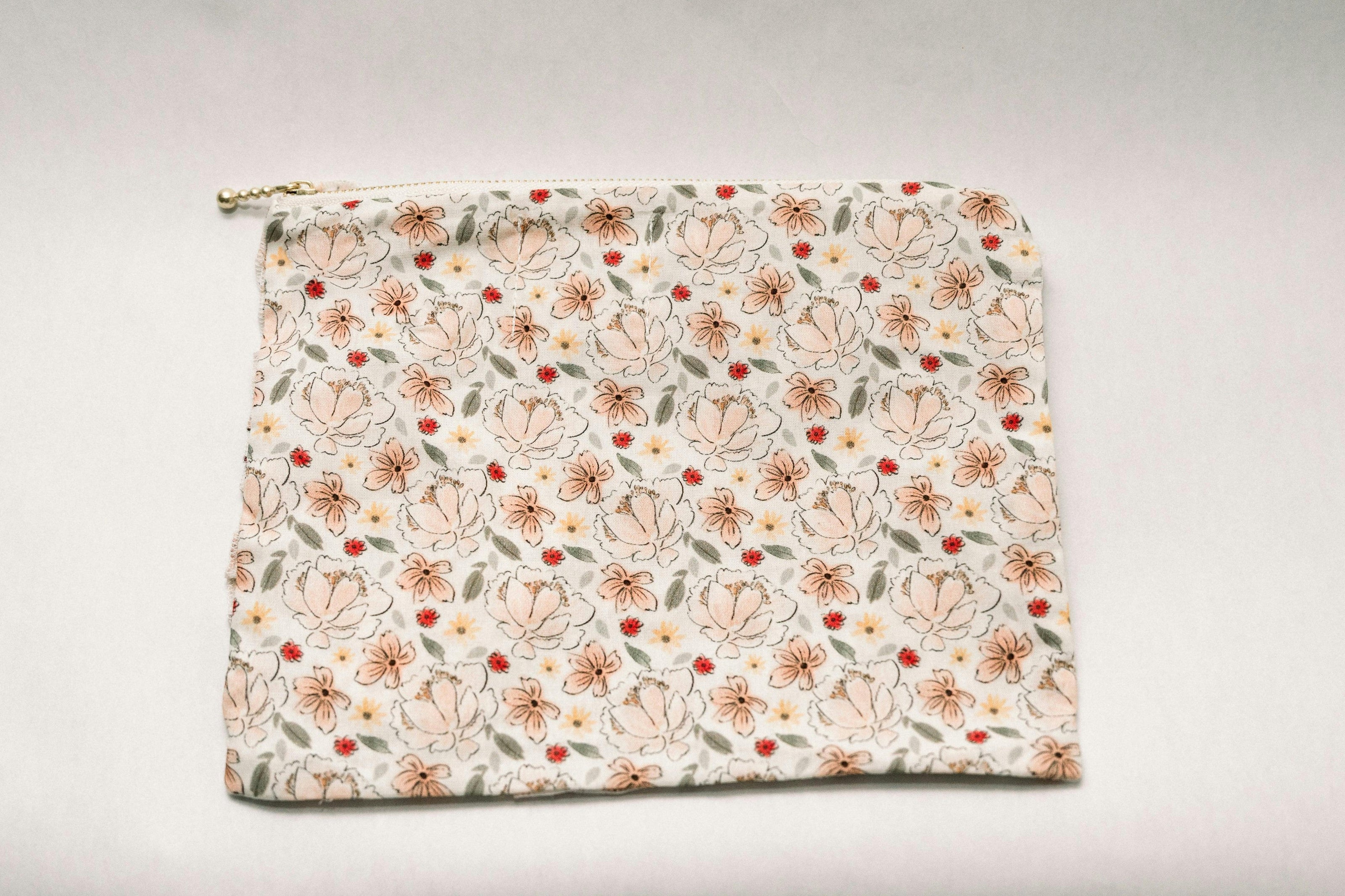 Primrose Garden Timeless Floral Ruffle Zipper