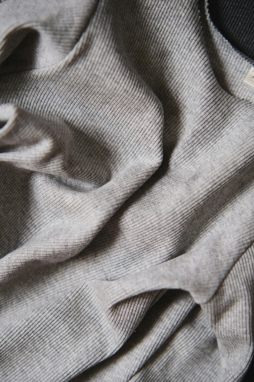 RIB SWEATSHIRT