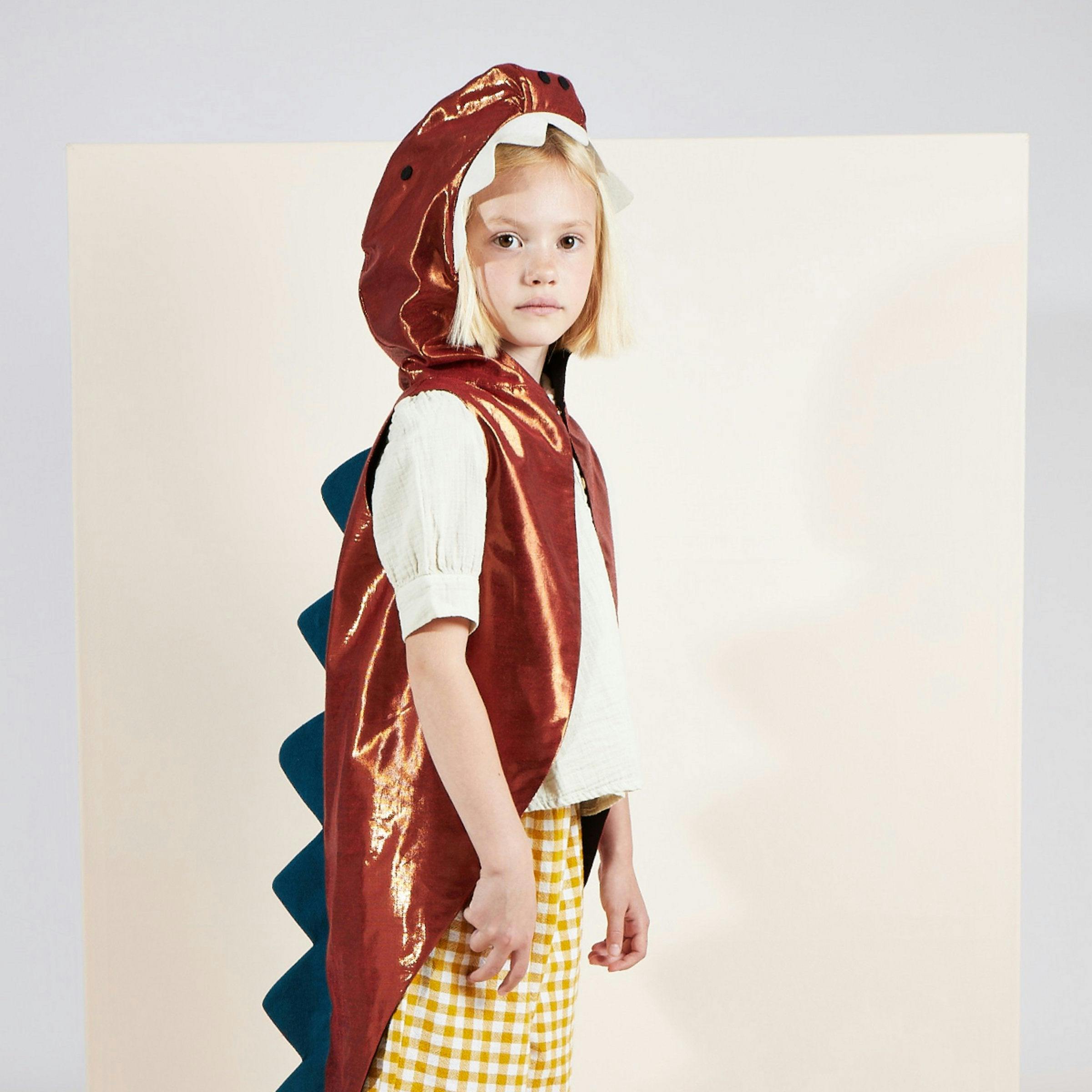 Costume