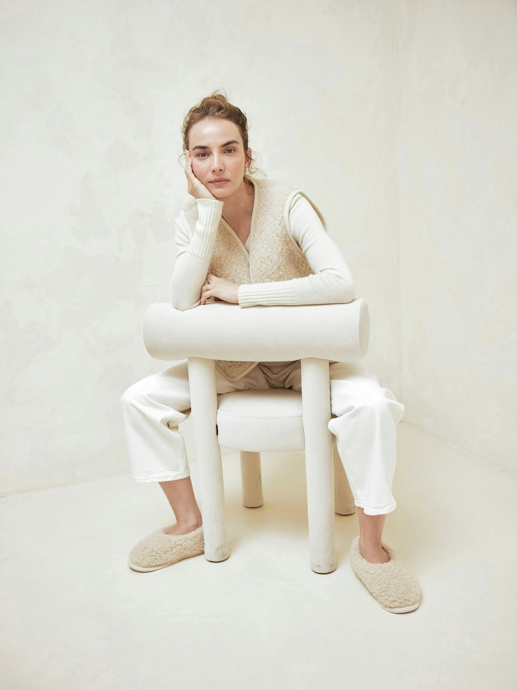 WOMEN'S WOOL VEST WITH LINING