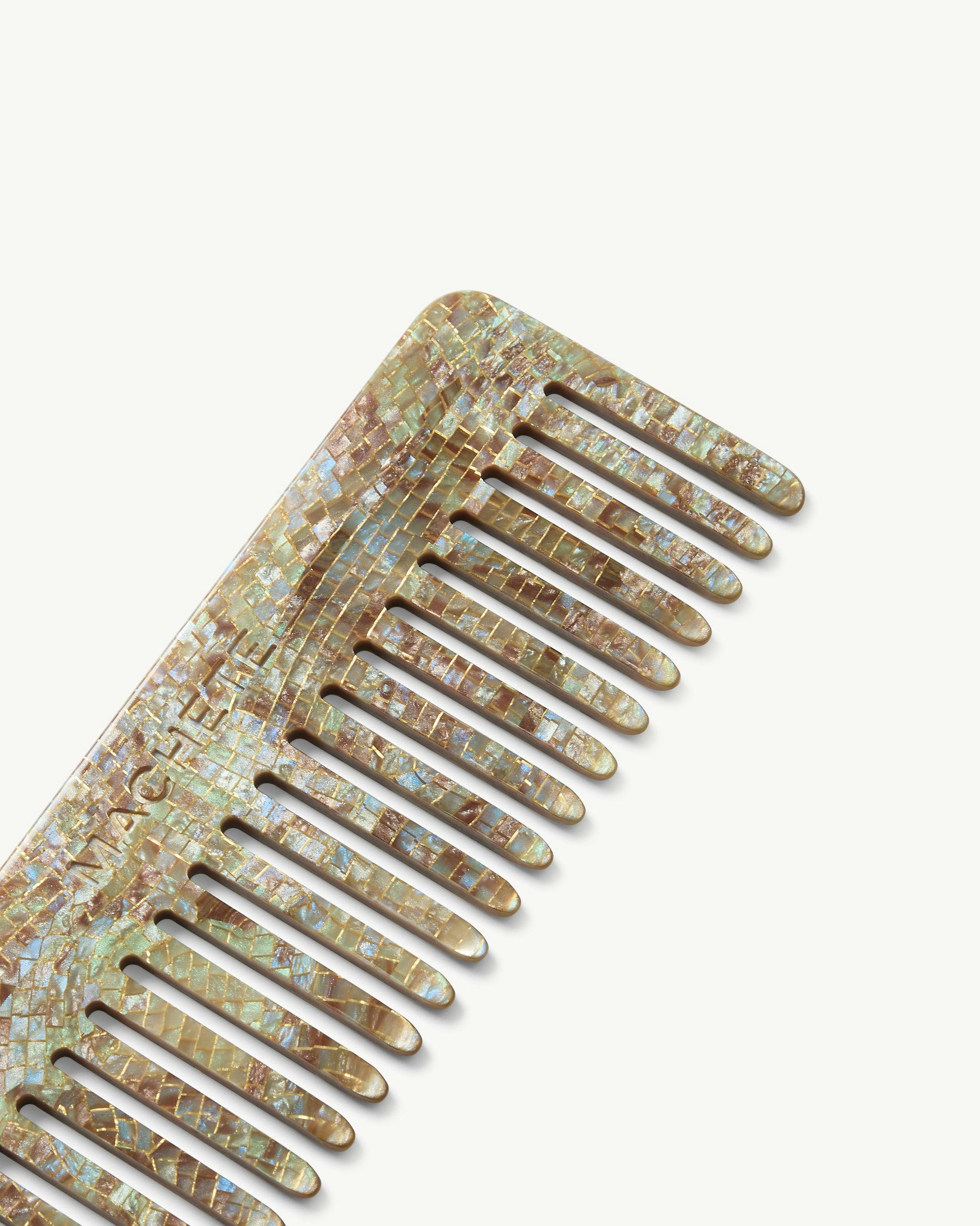 No. 2 Comb in Gem Checker
