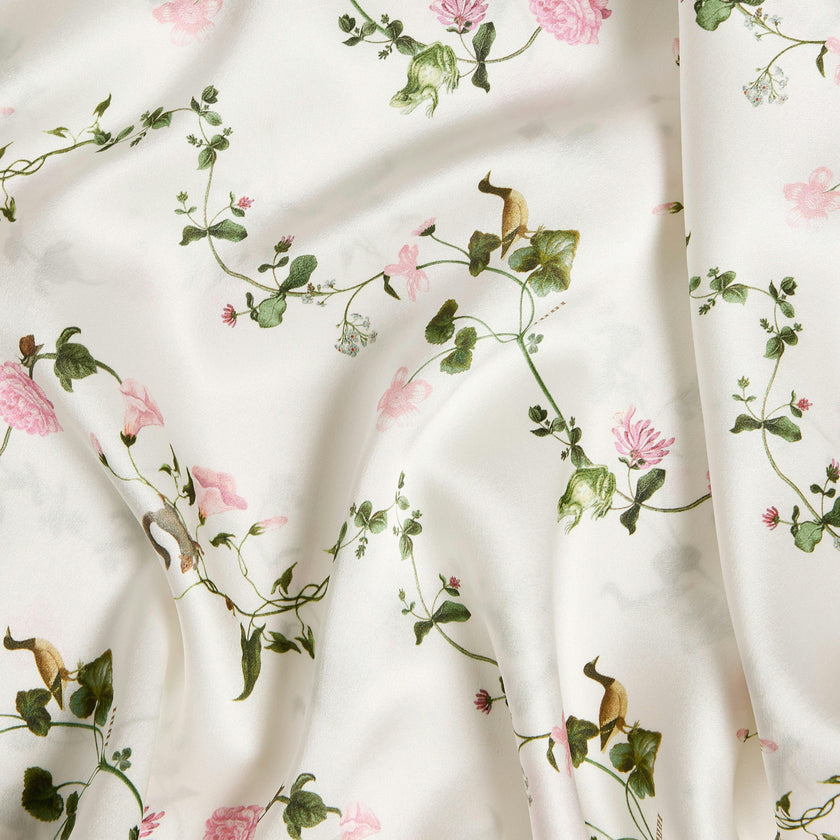 The Sisi Silk Pillowcase - Pink Pond Floral